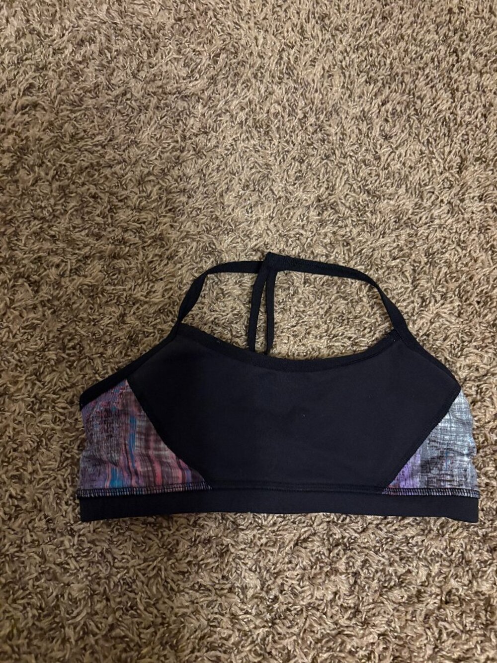 Beyond Yoga Sports Bra Small Black Rainbow Abstract Side Panels No Pads Pullover